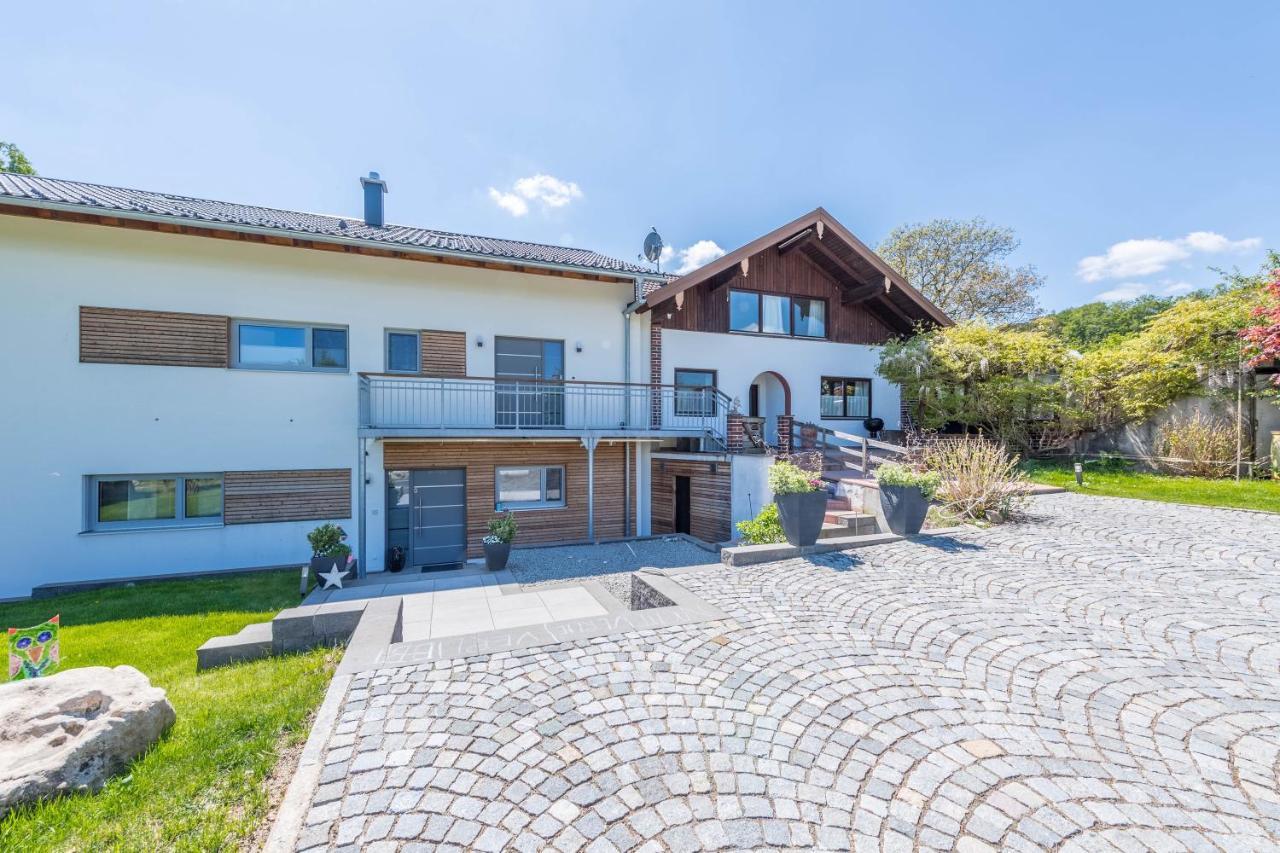 Ferienwohnung Rudi Taching am See Bagian luar foto
